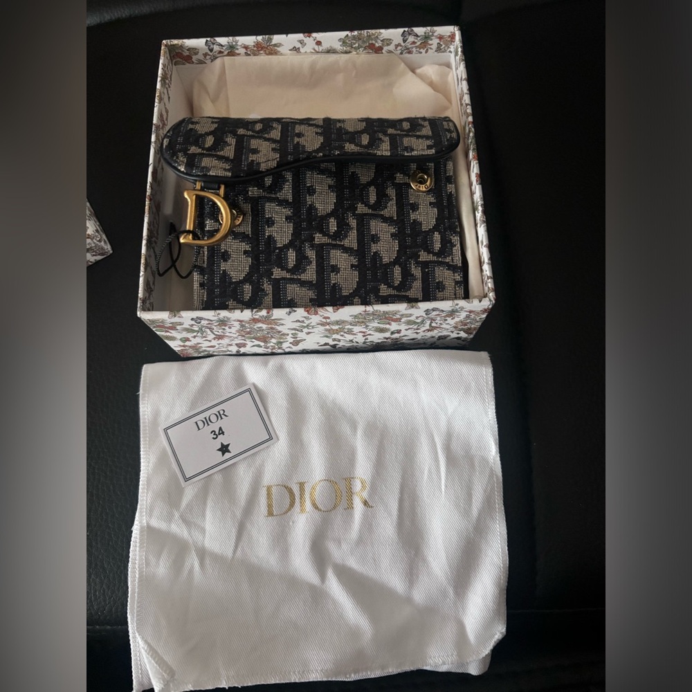Saddle Jasmine Gusset Card Holder
